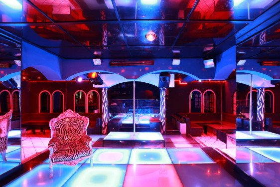 ConTatto Lap Dance Torino night clubs Locali notturni Piemonte
