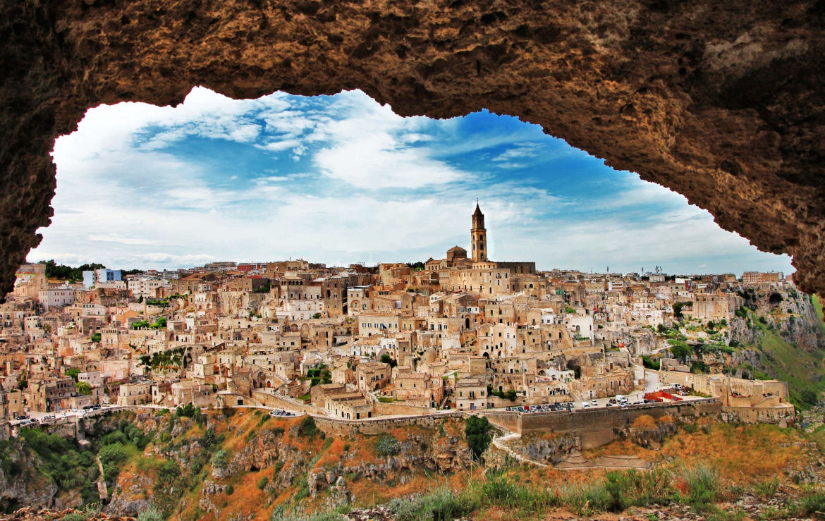 Sud Italia Basilicata Matera night club lap dance night club lap dance italiani