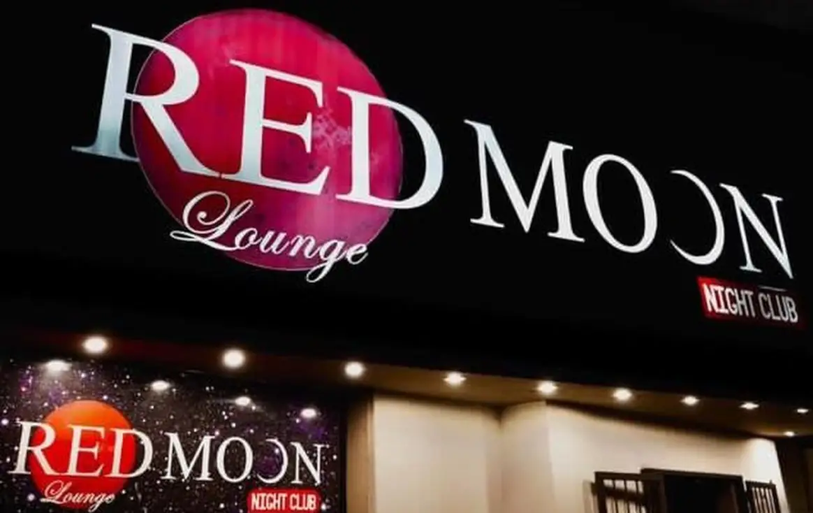 REDMOON lap dance Monza