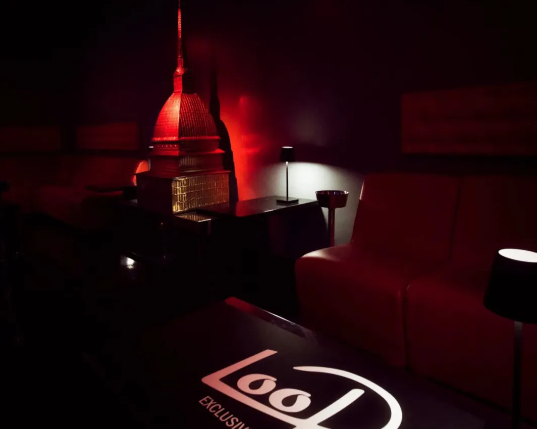 Loop Torino Night Clubs locali notturni italiani con night-clubs.it