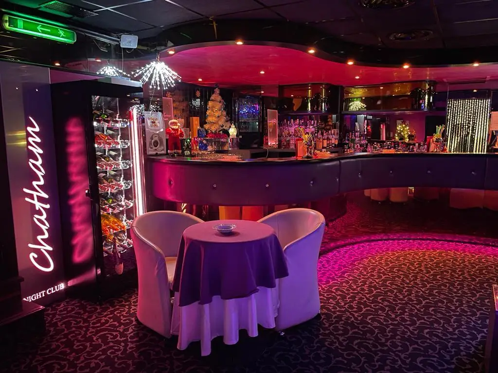 New-Chatham-Night-Club-Torino Locali notturni Italiani con night-clubs.it
