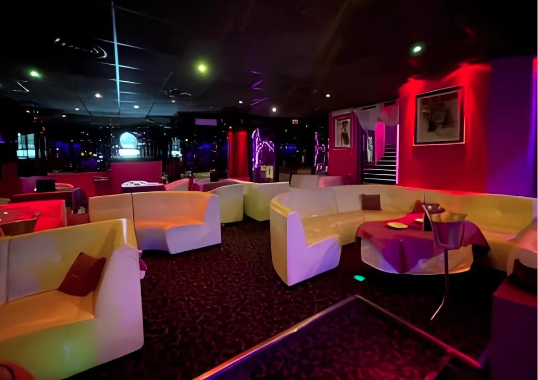 New-Chatham i Night Club piu frequentati di torino-Night-Clubs