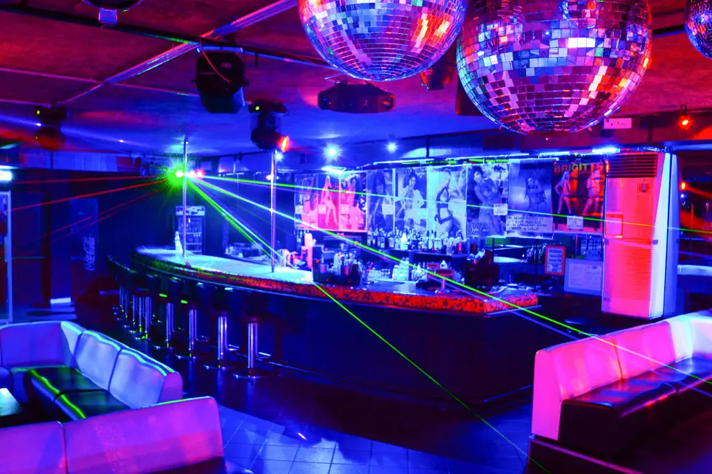 wasabi lap dance Night Clubs piemonte