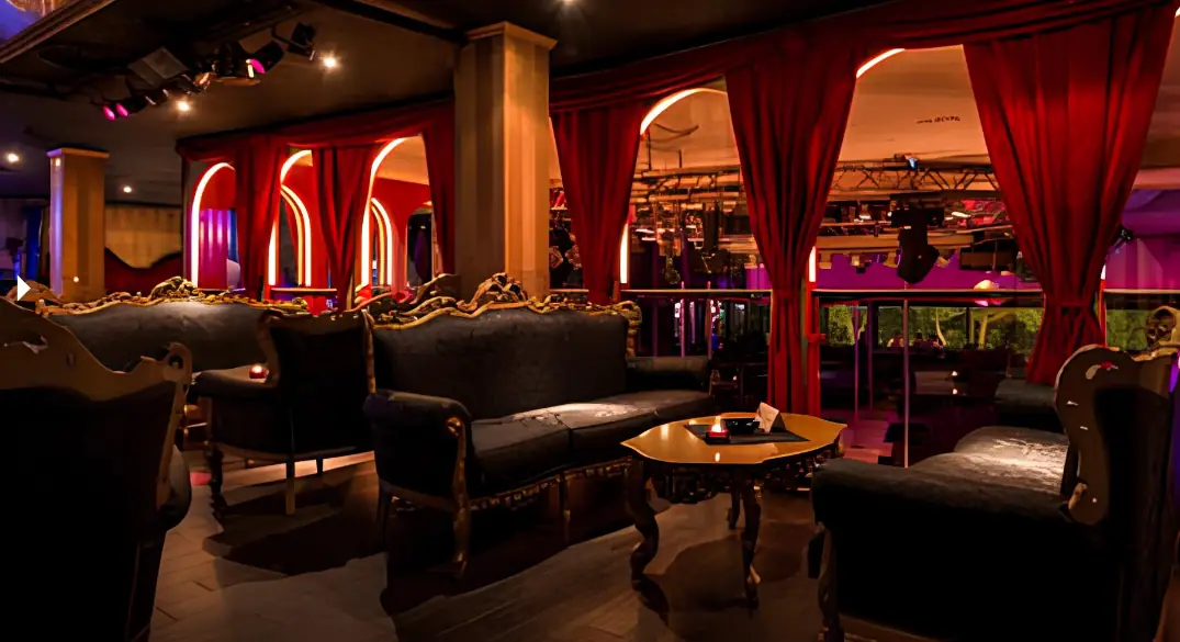 lavoro night club lap dance Excelsior Sexy Disco