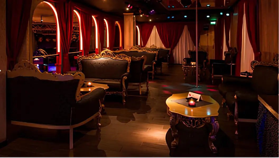 lavoro lap dance toscana Excelsior Sexy Disco