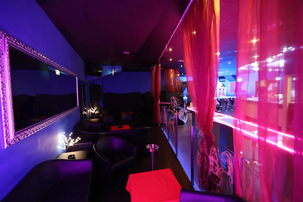 Lulu Night Club Marche Lavoro Marche lap dance