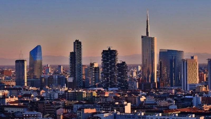Lombardia-night-club-Lap-dance Lavoro con night-clubs.it Locali notturni lavoro