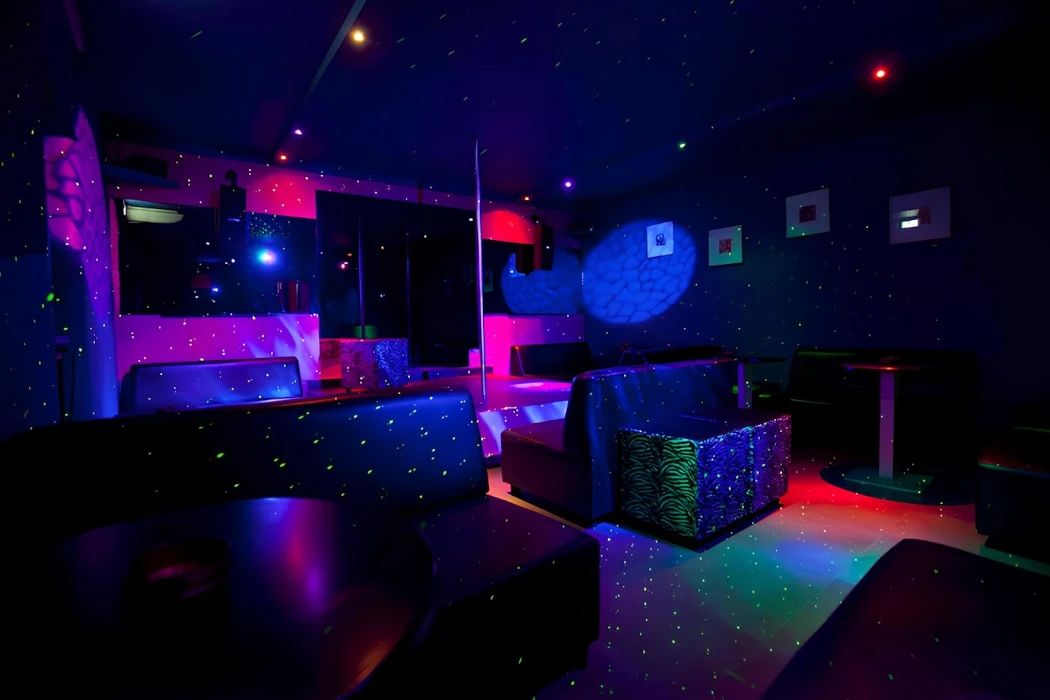 Rose My Club Napoli su night-clubs.it